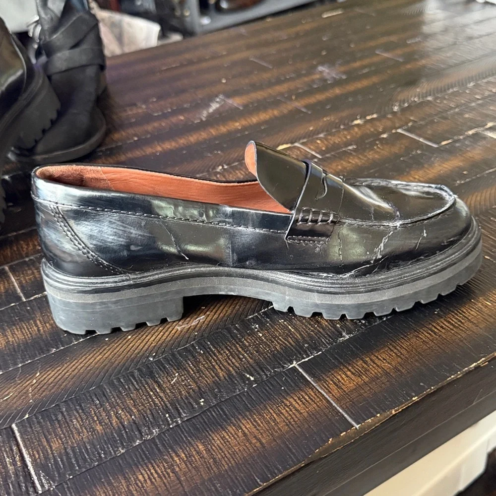 Reformation Agathea Chunky Loafers Black Lug Sole Leather Grunge Minimalist 8.5